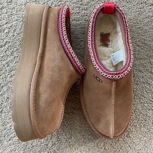 UGG Tazz Slippers
